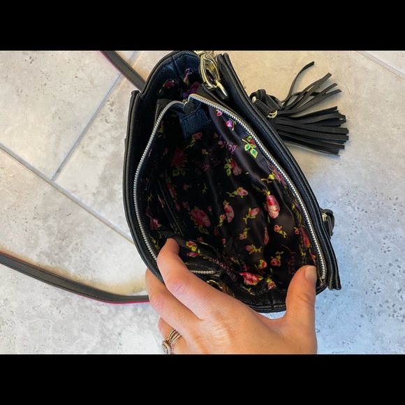 Betsey Johnson purse - Picture 2 of 2